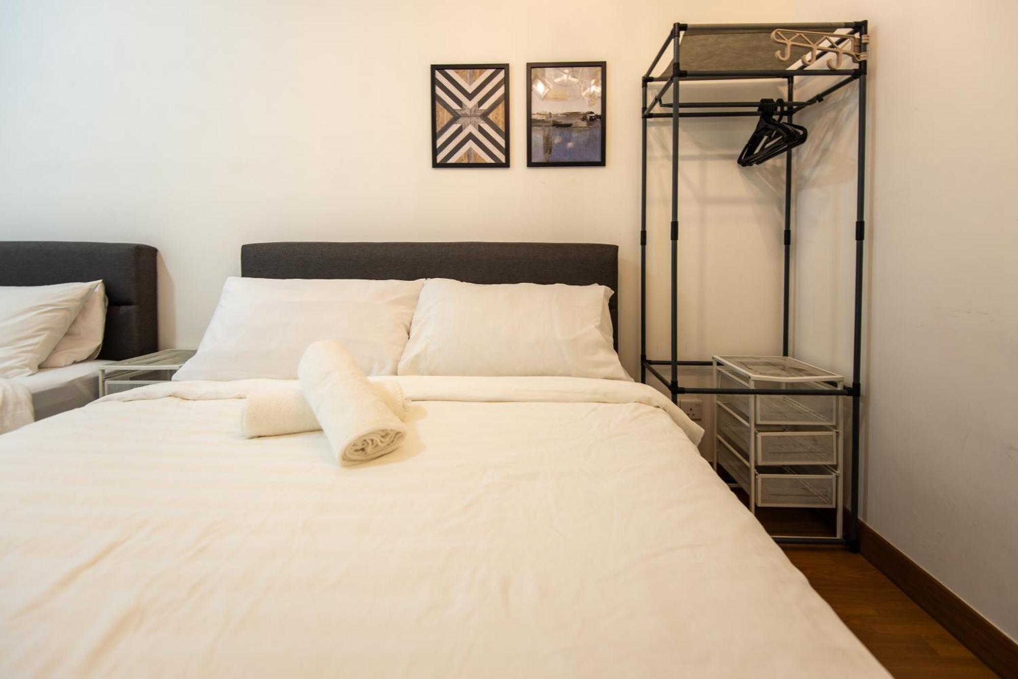 Casa Orient @ Macalister 218 ❈中路218东方之家 3Br 8Pax Lägenhet George Town Exteriör bild