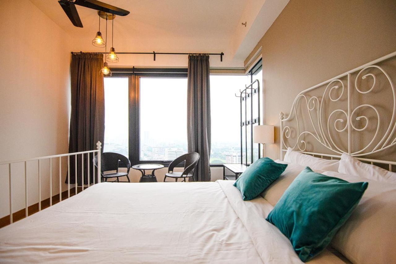 Casa Orient @ Macalister 218 ❈中路218东方之家 3Br 8Pax Lägenhet George Town Exteriör bild